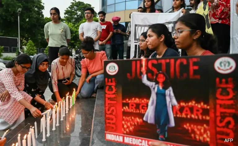 b58c9rdo_kolkata-protests_625x300_21_August_24